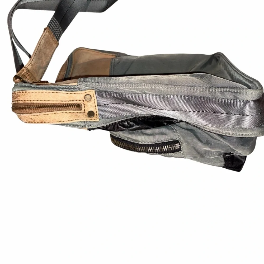 Vintage Diesel y2K Insulated Military Style Crossbody Bag unisex